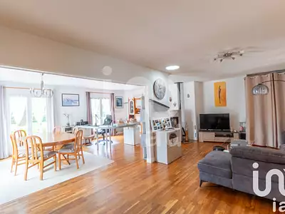 Maison, 175 m²