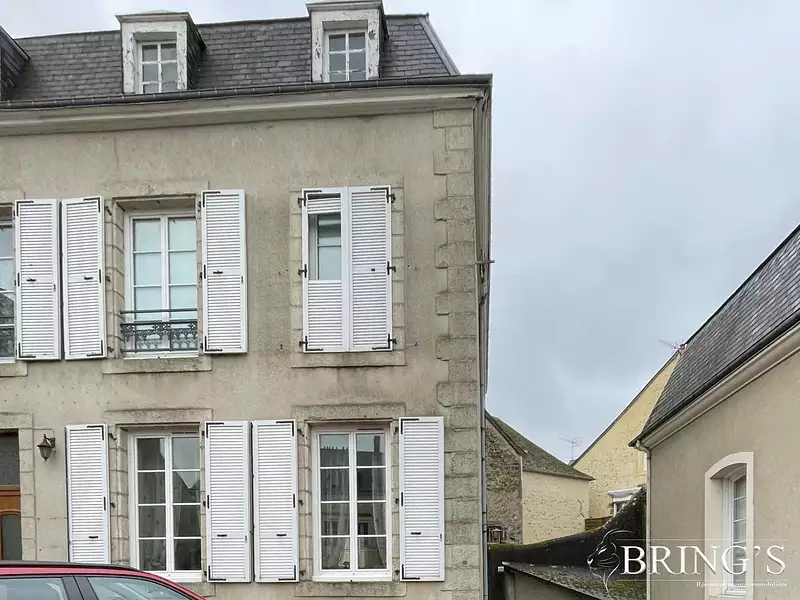 Maison, 196 m²