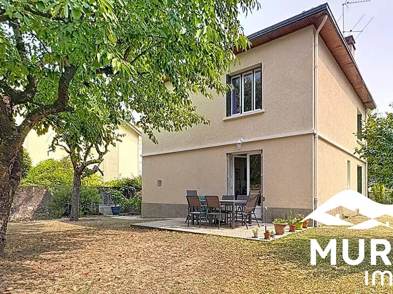 Maison, 92 m²