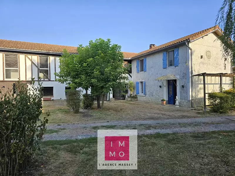 Maison, 250 m²