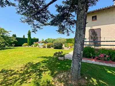 Maison, 271 m²