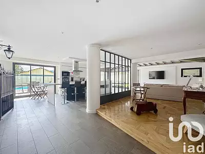 Maison, 272 m²
