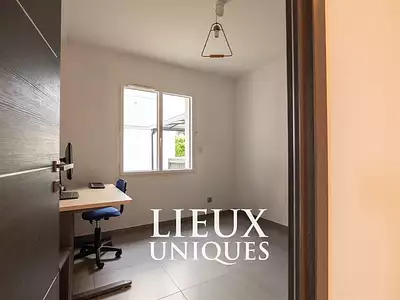 Maison, 218 m²