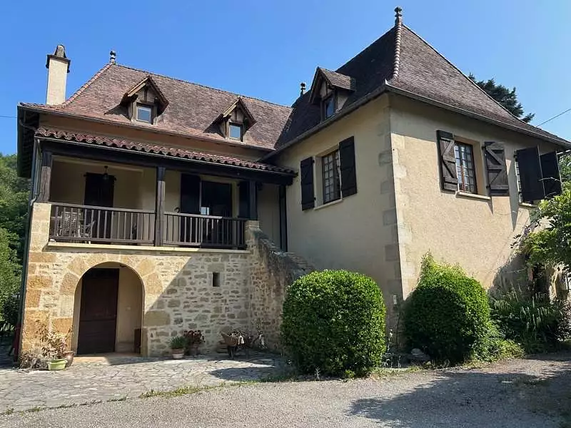 Maison, 143 m²
