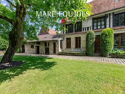 Maison, 230 m²