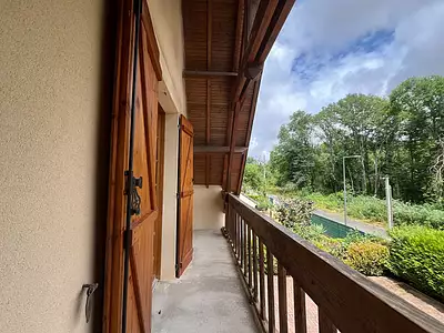 Maison, 166 m²