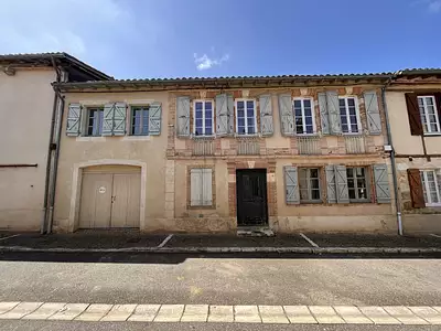 Maison, 333 m²