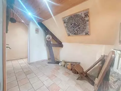 Maison, 211 m²