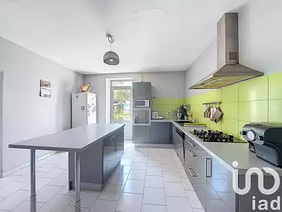 Maison, 250 m²