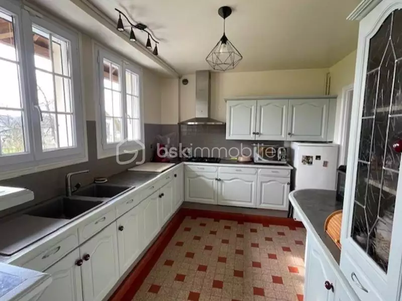 Maison, 165 m²