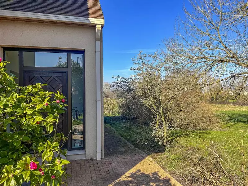 Maison, 254 m²