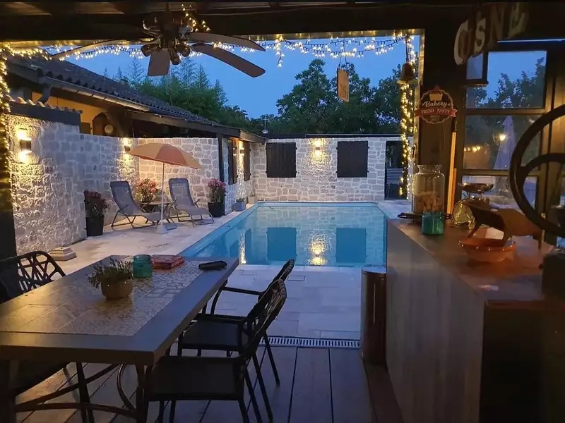 Maison, 350 m²