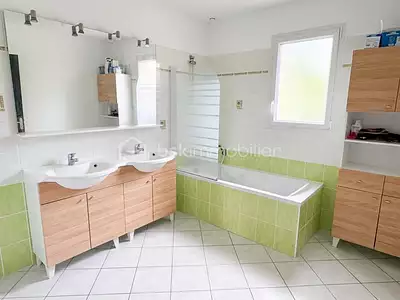 Maison, 127 m²