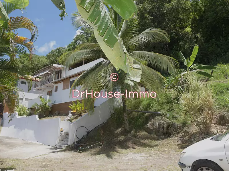 Immeuble, 180 m²