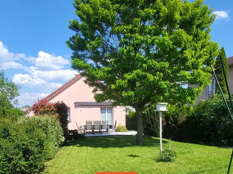 Maison, 94 m²