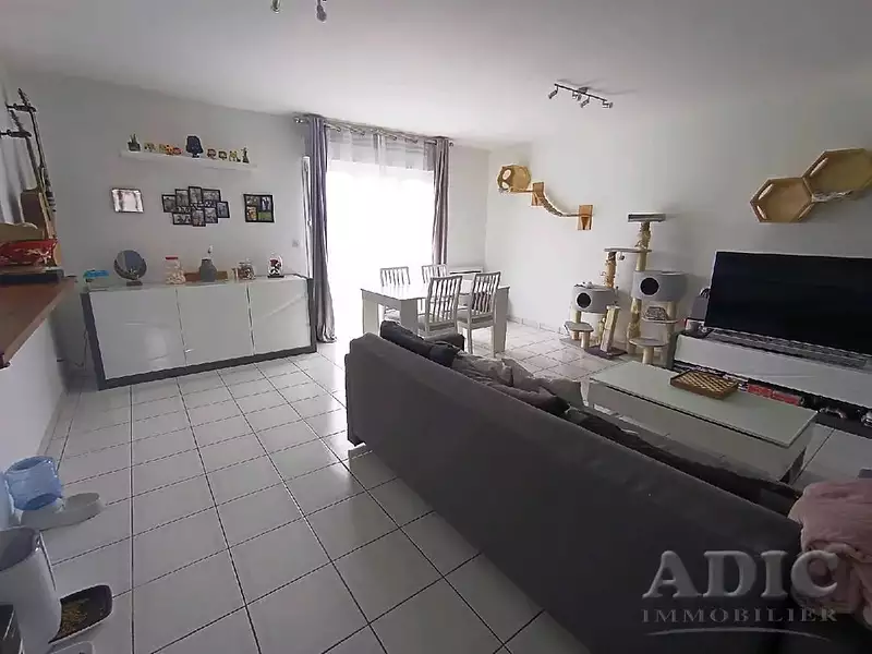 Maison, 104 m²