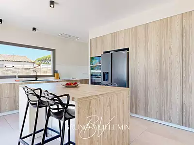 Maison, 190 m²