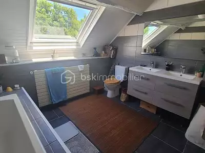 Maison, 220 m²