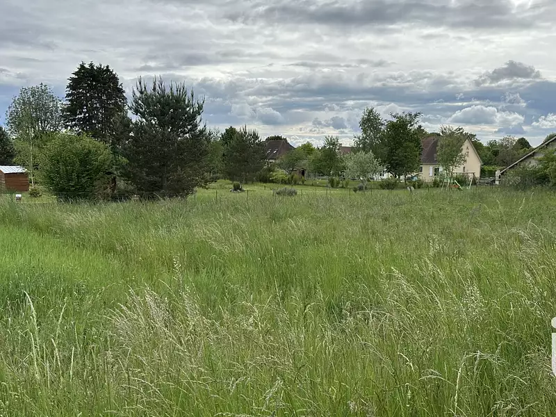 Terrain, 1 102 m²