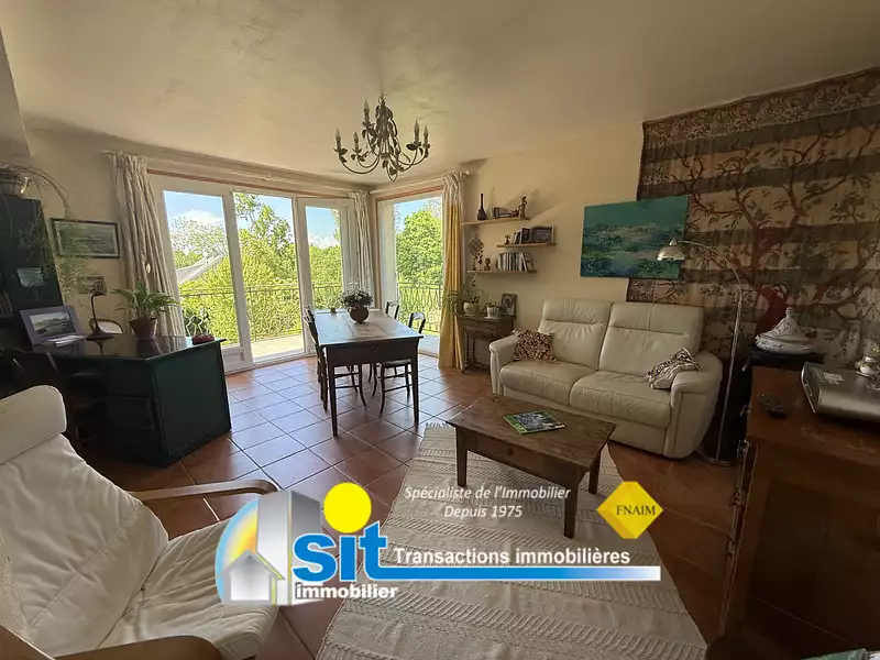 Maison, 200 m²