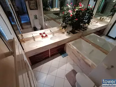 Maison, 190 m²