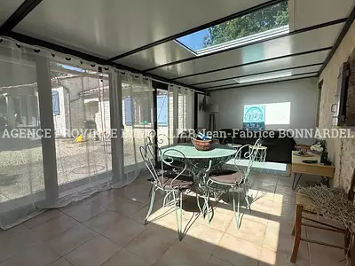 Maison, 166 m²