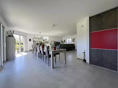 Maison, 170 m²