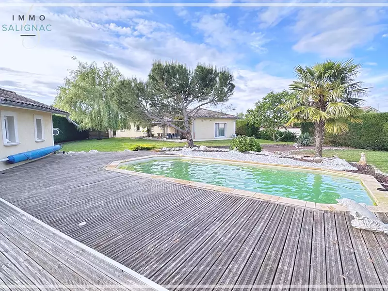 Maison, 181 m²