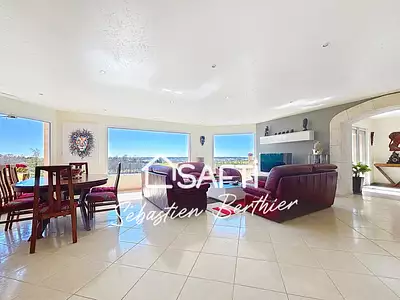 Maison, 161 m²