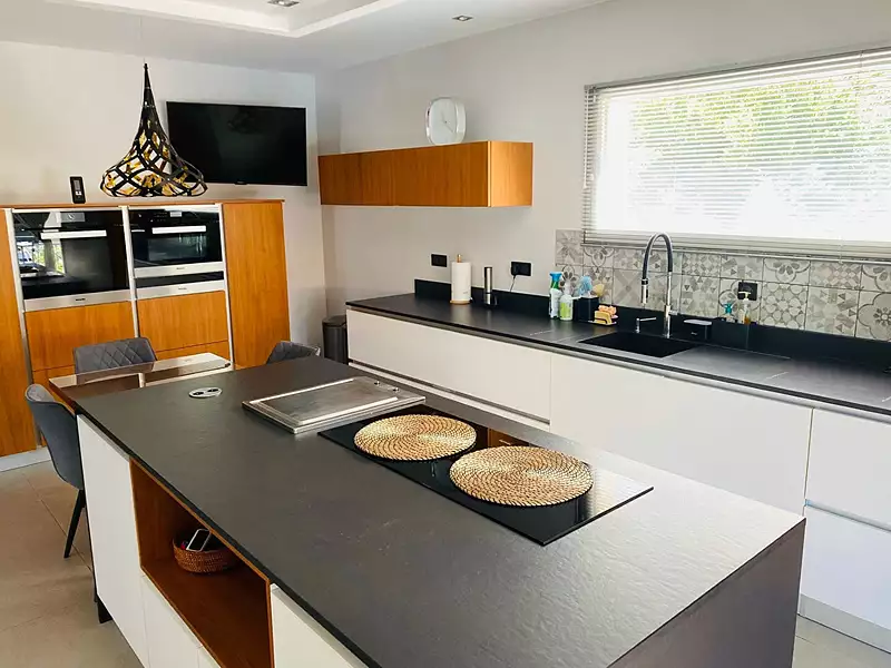 Maison, 300 m²