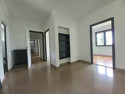 Maison, 256,81 m²