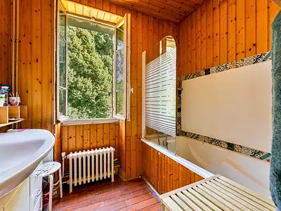 Maison, 240 m²