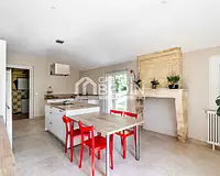 Maison, 302,6 m²