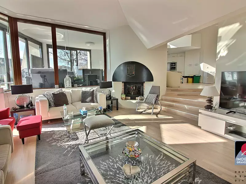 Maison, 258 m²