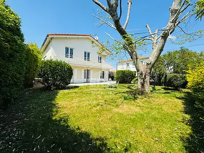 Maison, 142 m²