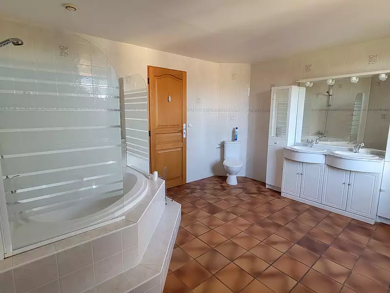 Maison, 150 m²