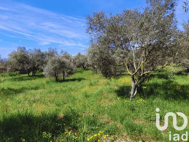 Terrain, 1 870 m²