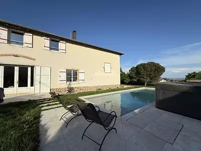 Maison, 352 m²