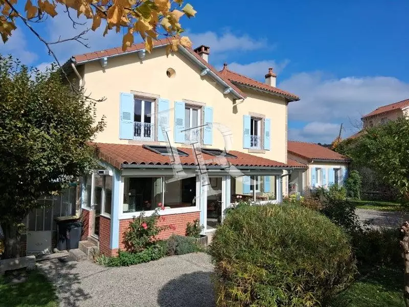 Maison, 160 m²