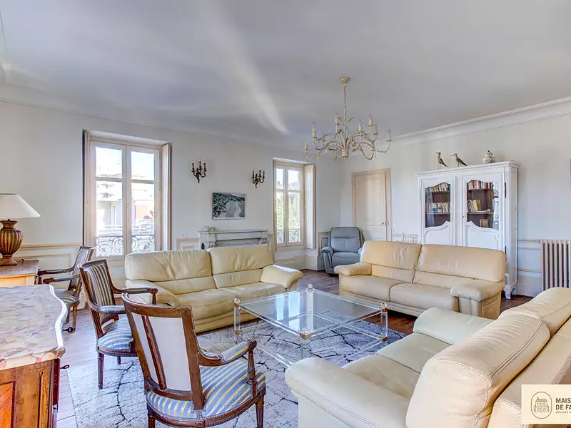 Appartement, 150 m²