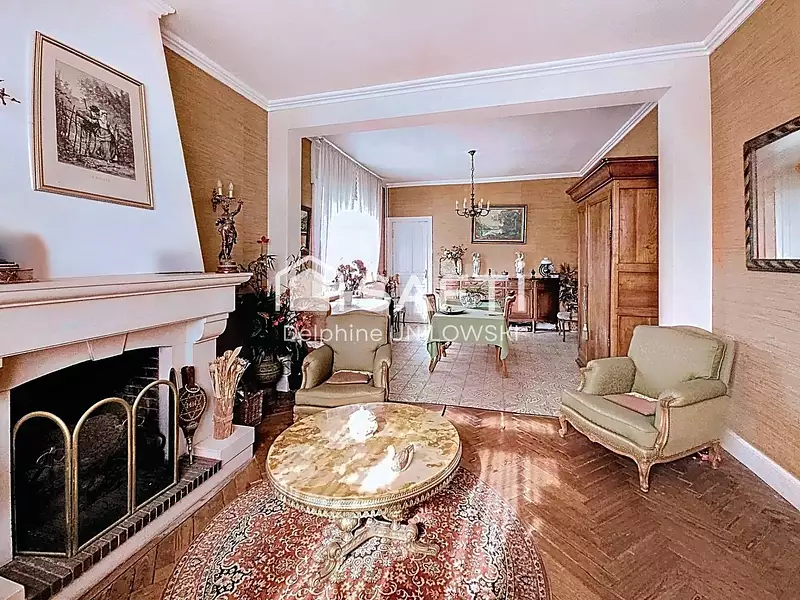 Maison, 227 m²