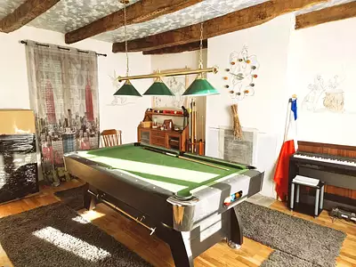 Maison, 213 m²