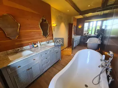 Maison, 171 m²