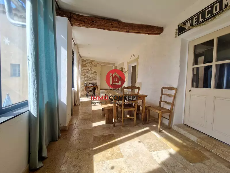 Maison, 180 m²