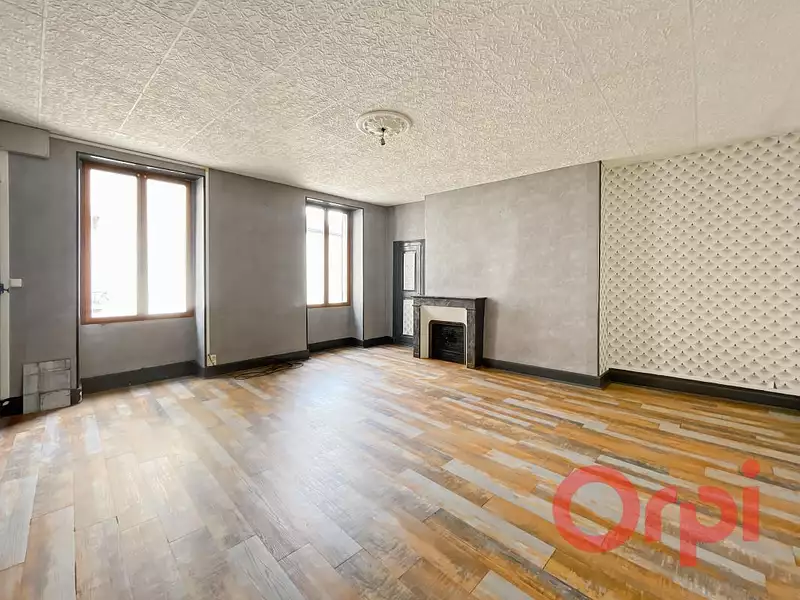 Immeuble, 99 m²