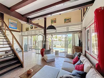 Maison, 146 m²