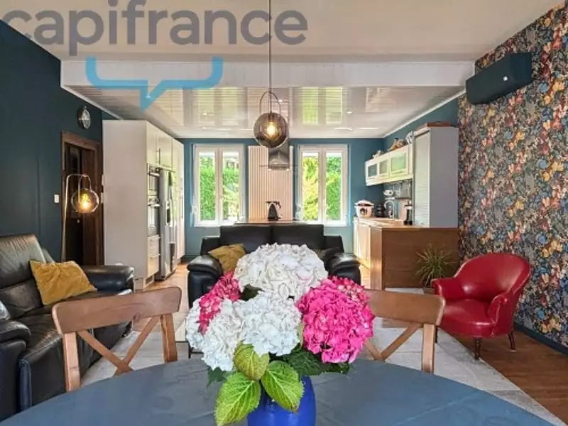 Maison, 269 m²