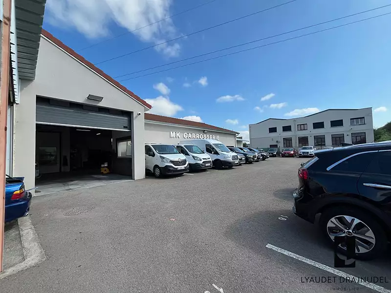 Divers, 360 m²