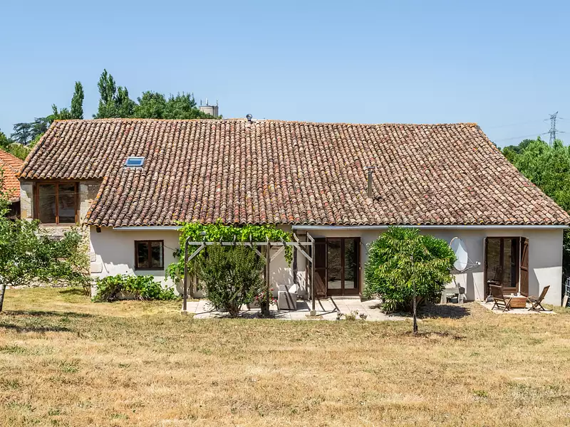 Maison, 11 677 m²