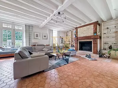 Maison, 250 m²